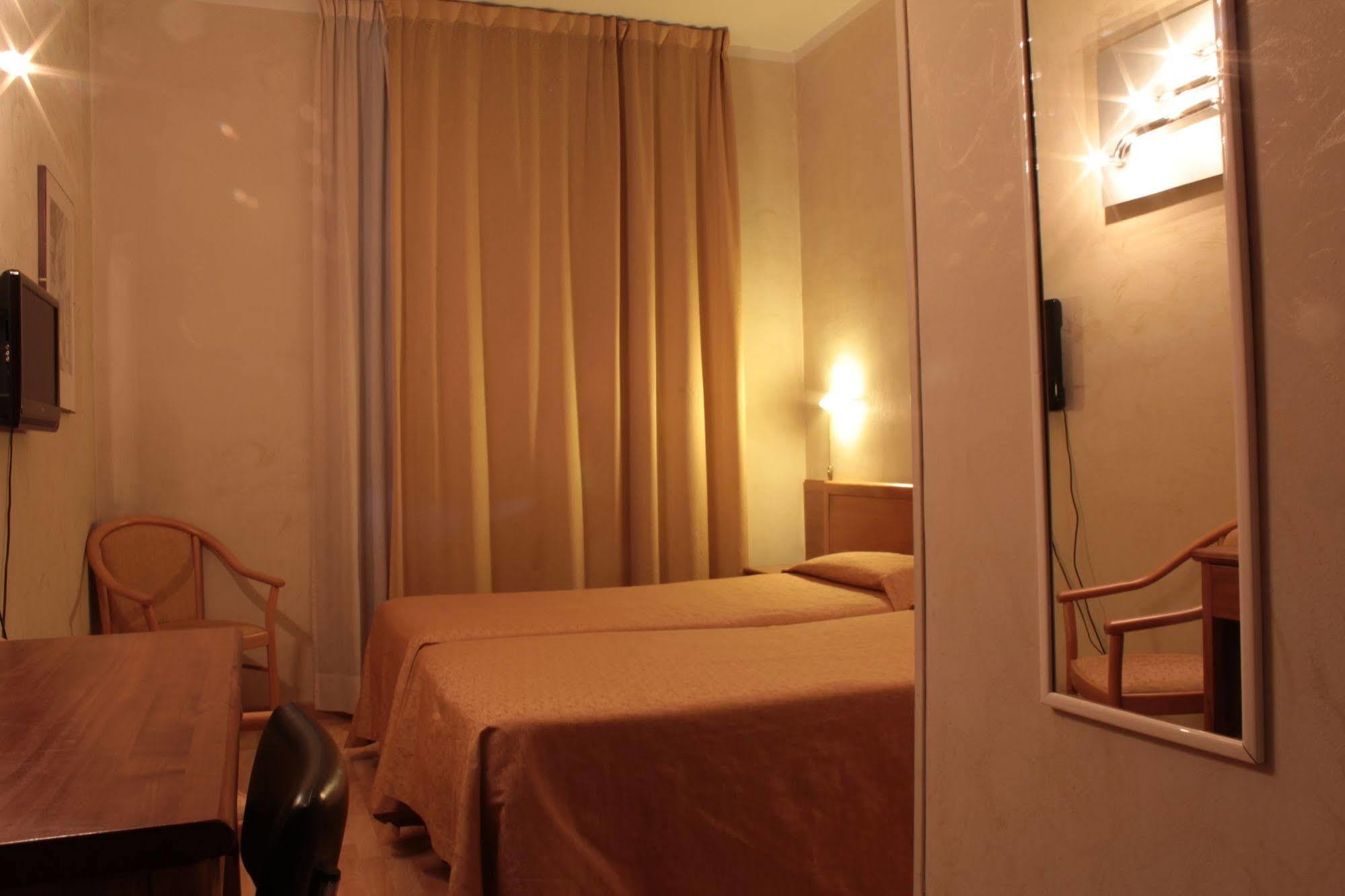 Hotel Montevecchio Turin Exterior photo